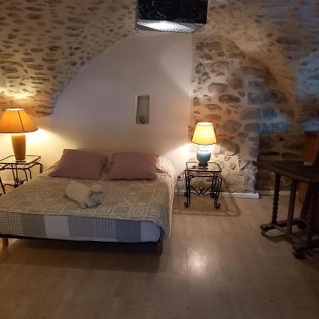 Chambres D'Hote Les Jardins De Prasserat Валлон-Пон-д'Арк Экстерьер фото