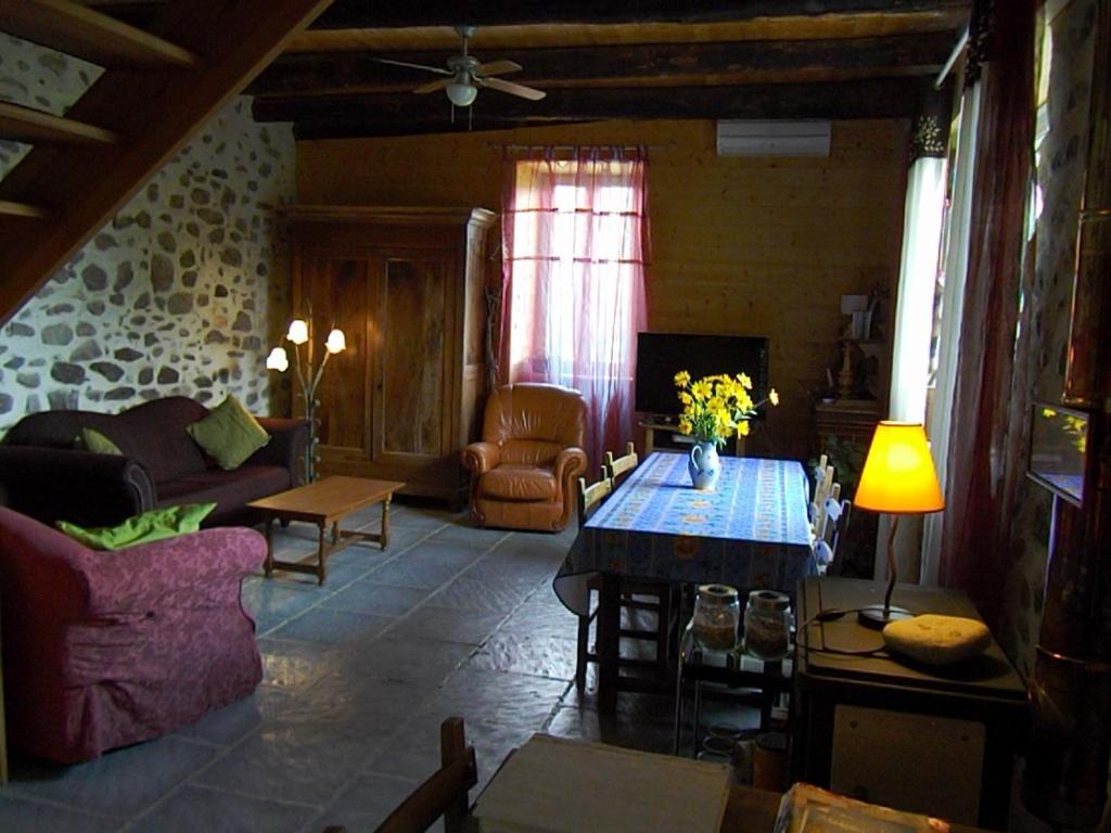 Chambres D'Hote Les Jardins De Prasserat Валлон-Пон-д'Арк Номер фото