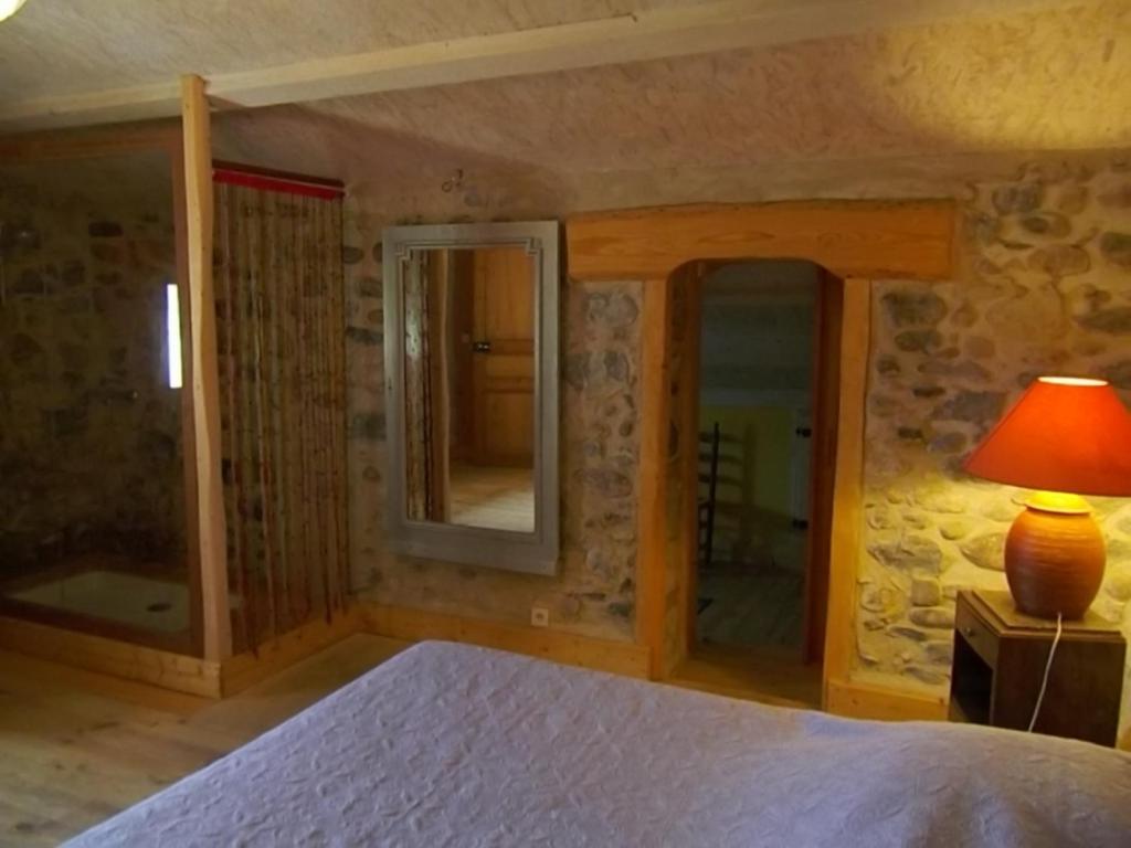 Chambres D'Hote Les Jardins De Prasserat Валлон-Пон-д'Арк Номер фото
